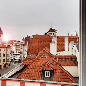 Karlova 25 , Prag Çek Cumhuriyeti